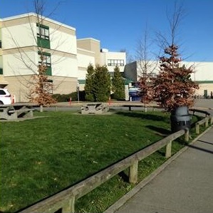伯爵万豪中学Earl Marriott Secondary