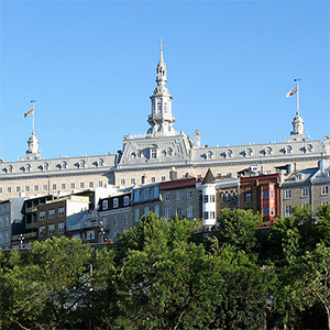拉瓦尔大学